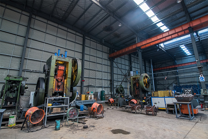 阆中网架配件-锥头加工车间